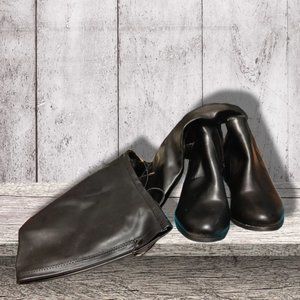 Yoki size 11 black over-the-knee boots with chunky heels, EUC
